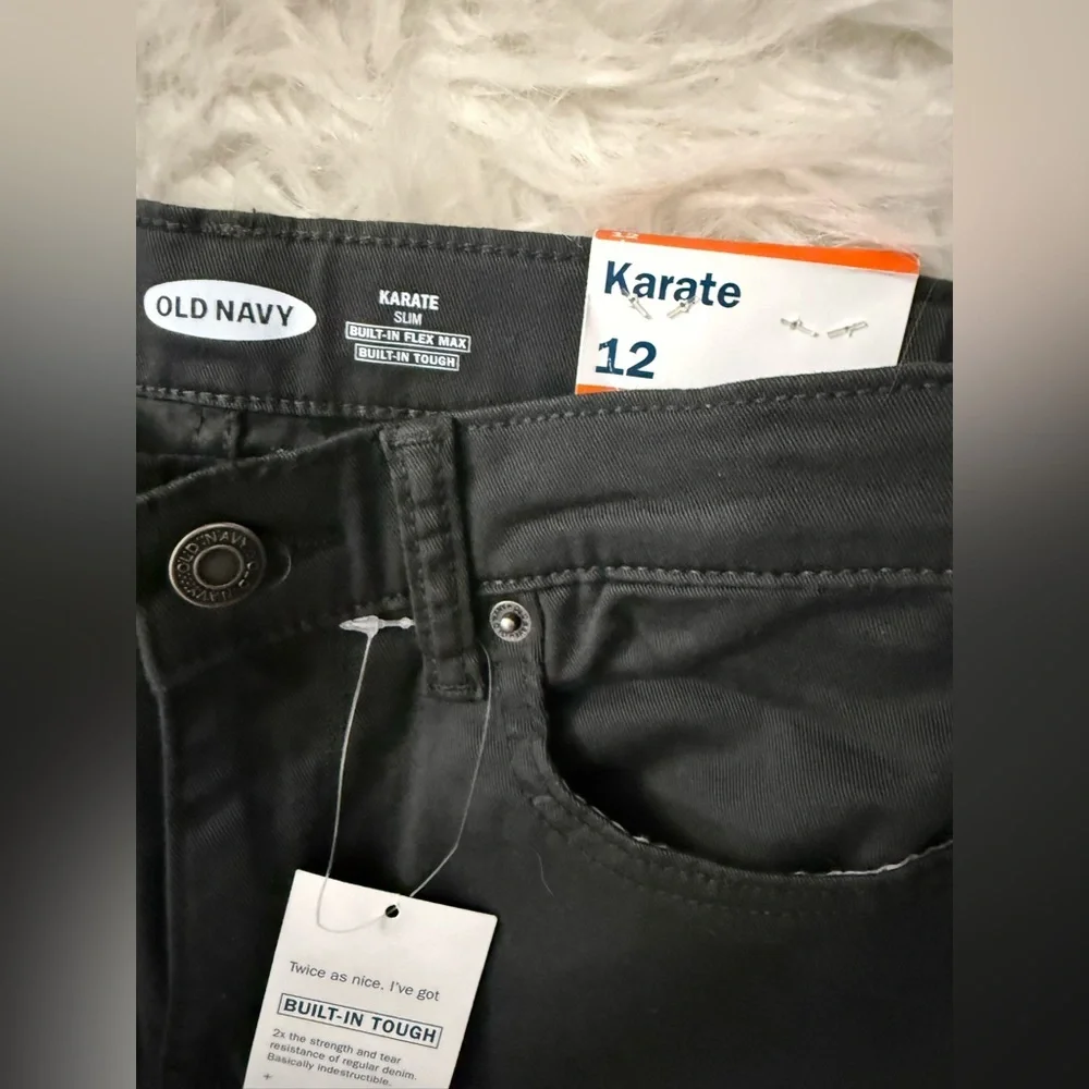 Old Navy charcoal karate slim pants